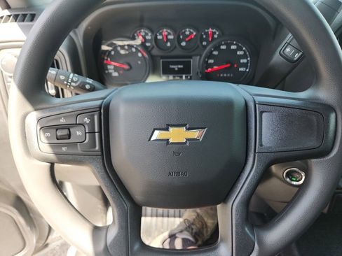 New 2025 Chevrolet Silverado 1500 W/T image 17