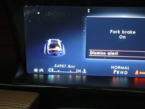 Used 2024 Lincoln Navigator L Reserve AWD/4WD image 3