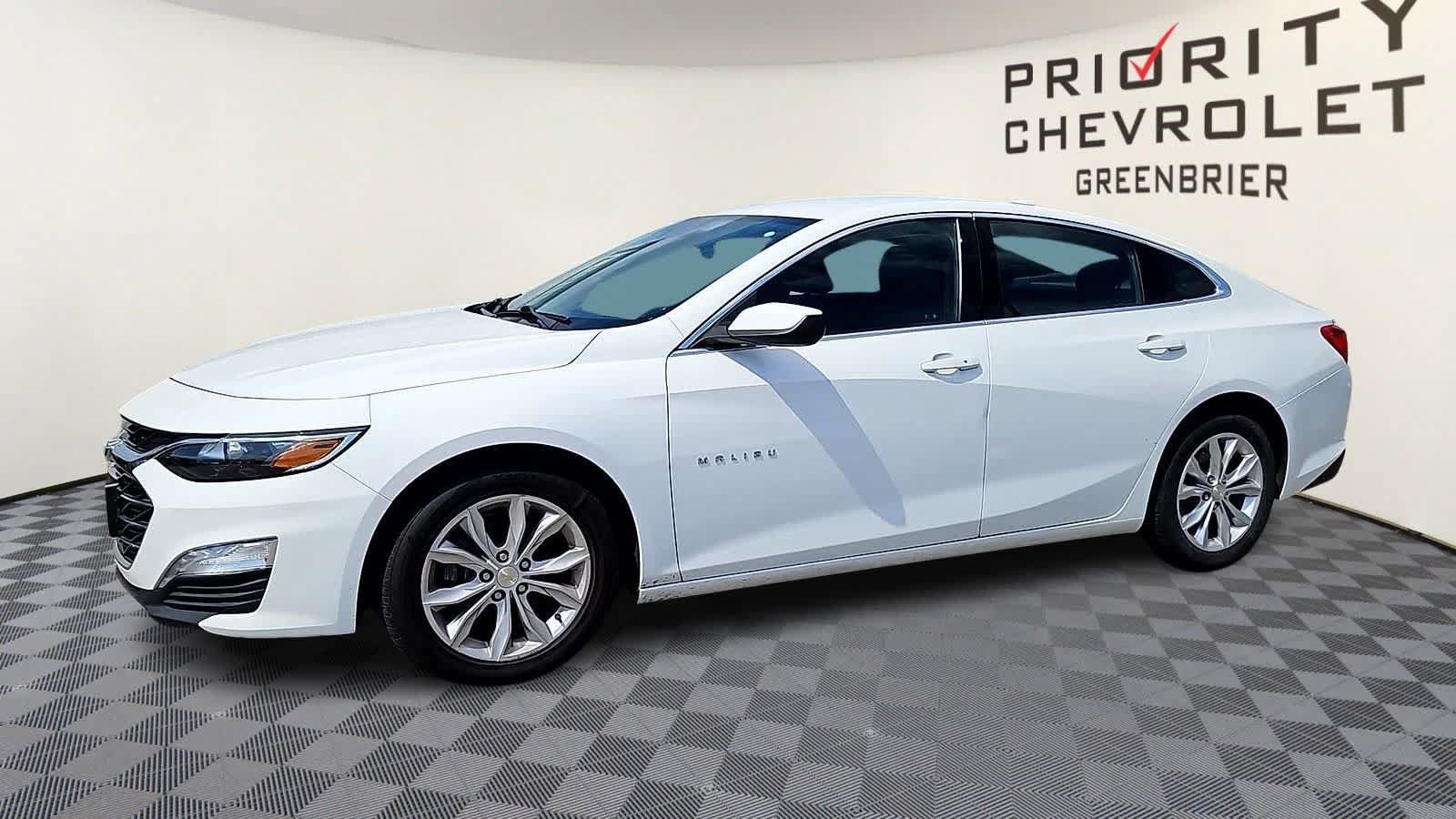 Used 2023 Chevrolet Malibu LT FWD image 4
