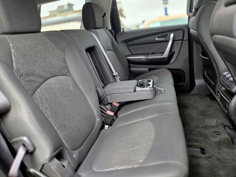 Used 2012 GMC Acadia SLE FWD image 33