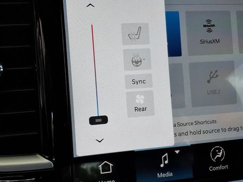 New 2027 Chrysler Pacifica Select FWD image 6