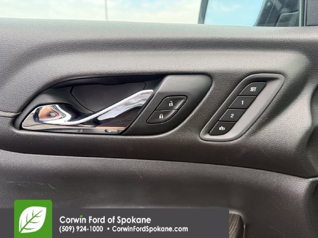 Used 2020 GMC Acadia SLT w/ Premium Package AWD/4WD image 25