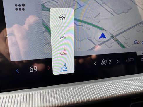 Used 2025 Ford Explorer ST image 15