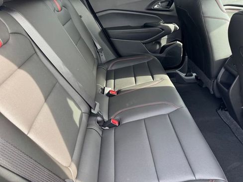 New 2026 Chevrolet Trax RS w/ Sunroof Package image 9