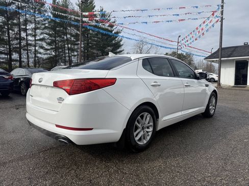 Used 2011 Kia Optima LX w/ Convenience Pkg image 13