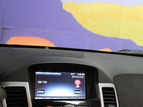 Used 2016 Chevrolet Cruze LT w/ RS Appearance Package FWD image 19