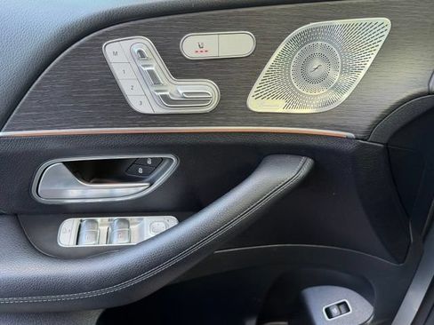 Used 2023 Mercedes-Benz GLE 350 4MATIC w/ Premium Package image 16