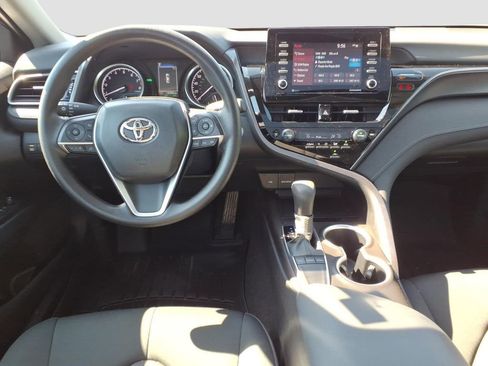 Used 2023 Toyota Camry LE w/ Convenience Package FWD image 12