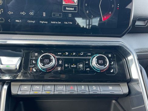 Used 2024 GMC Sierra 1500 Denali w/ Denali Reserve Package image 21