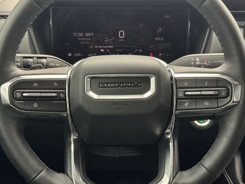 Used 2026 GMC Terrain Denali image 23