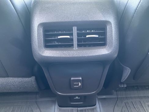 Used 2023 GMC Terrain AT4 AWD/4WD image 28