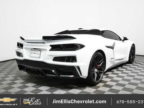 Used 2023 Chevrolet Corvette Z06 w/ Stealth Interior Trim Package RWD image 3
