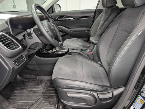 Certified 2024 Kia Seltos S image 4