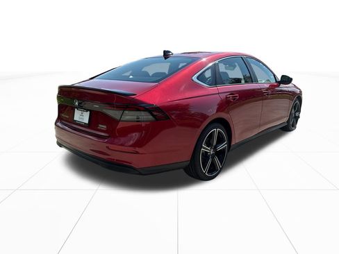Used 2024 Honda Accord Sport image 9