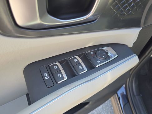 New 2026 Kia Sorento S FWD image 19