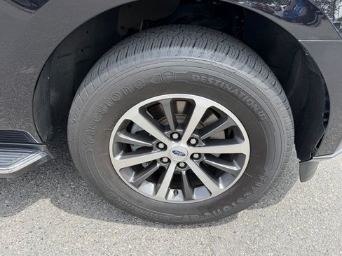 Used 2021 Ford Expedition XLT AWD/4WD image 16