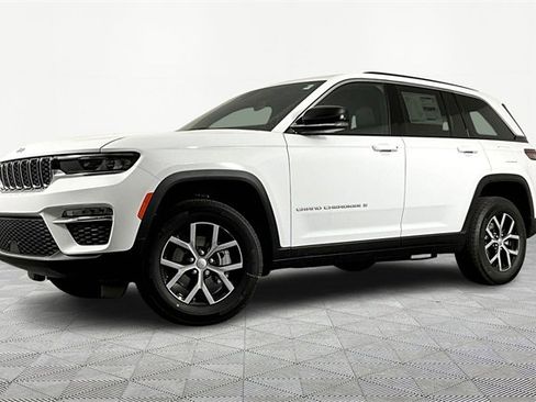 New 2025 Jeep Grand Cherokee Limited w/ Trailer Tow Package image 1