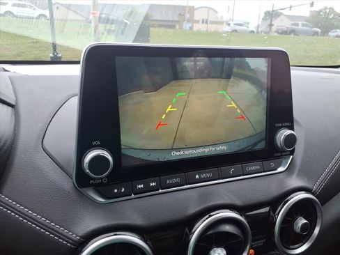 Used 2022 Nissan Sentra SV image 15