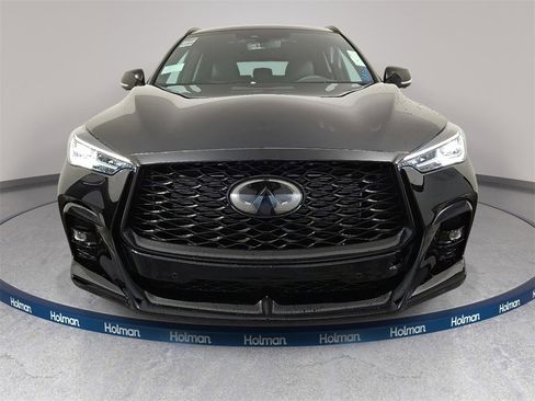New 2025 INFINITI QX50 Sport image 2