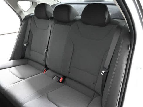 Used 2025 Kia K4 LX FWD image 14