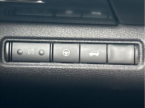 Used 2024 Nissan Pathfinder SL image 21