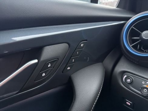 Used 2024 Chevrolet Blazer RS w/ Enhanced Convenience Package image 13