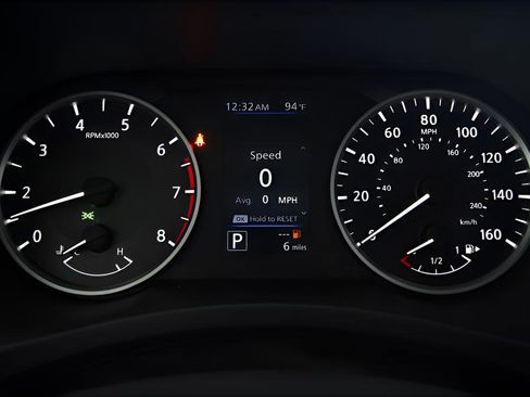 Used 2025 Nissan Sentra S image 18