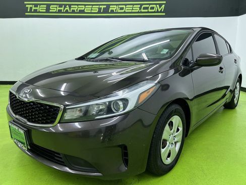 Used 2018 Kia Forte LX FWD image 5