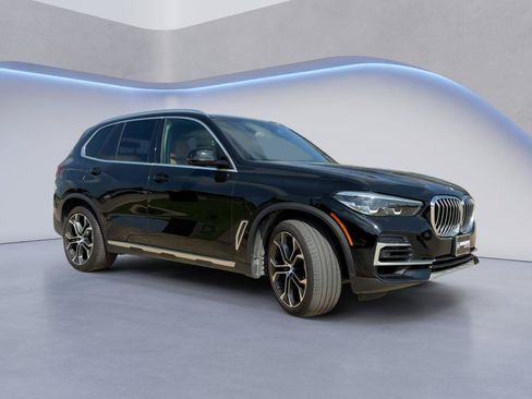 Used 2022 BMW X5 sDrive40i w/ Premium Package RWD image 9