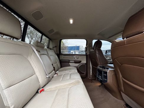 Used 2019 RAM 1500 Laramie image 15