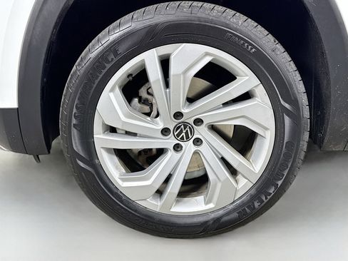 Certified 2023 Volkswagen Atlas SE w/ Panoramic Sunroof Package image 30