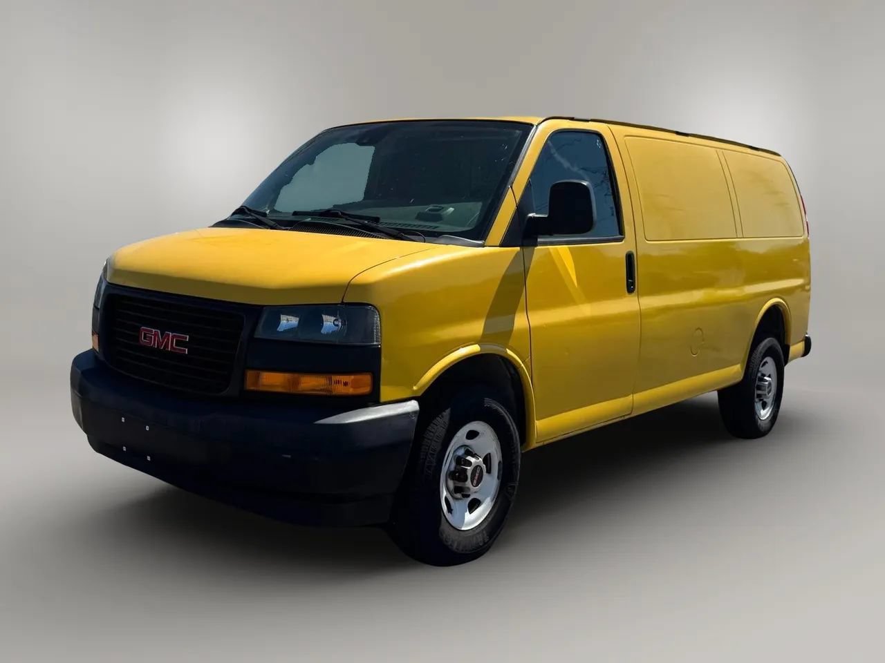 Used 2020 GMC Savana 2500 w/ Driver Convenience Package RWD image 1