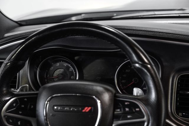Used 2022 Dodge Charger Scat Pack w/ Dynamics Package RWD image 20