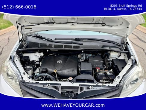 Used 2020 Toyota Sienna L FWD image 17