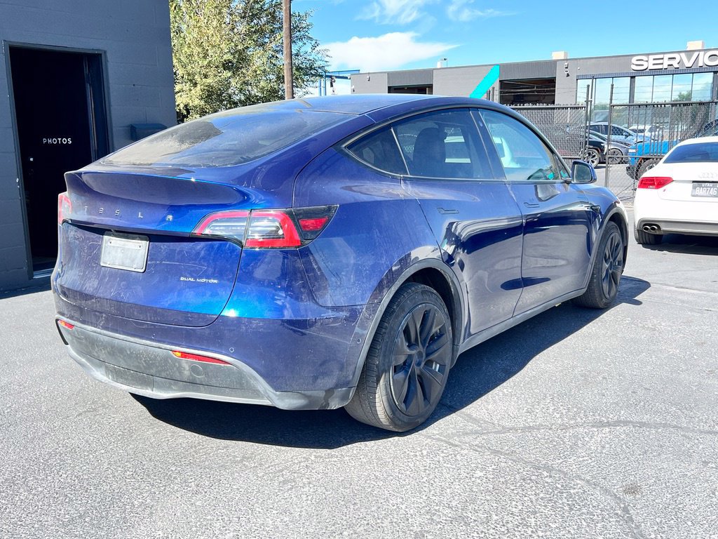Used 2021 Tesla Model Y Long Range AWD/4WD image 4