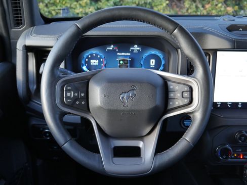 Certified 2025 Ford Bronco Badlands image 6