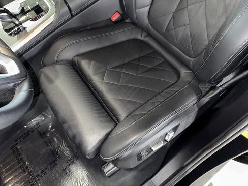Used 2023 BMW X5 sDrive40i w/ Parking Assistance Package RWD image 34