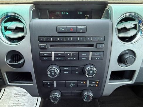 Used 2011 Ford F150 XLT RWD image 11