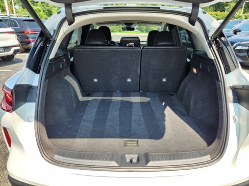 Certified 2025 INFINITI QX50 Luxe AWD/4WD image 8