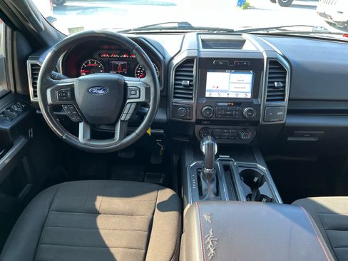 Used 2018 Ford F150 XLT w/ Equipment Group 302A Luxury AWD/4WD image 24