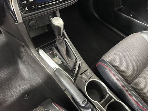 Used 2017 Toyota Corolla SE 50th Anniversary FWD image 27