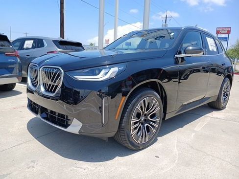 New 2025 BMW X3 xDrive30i image 3