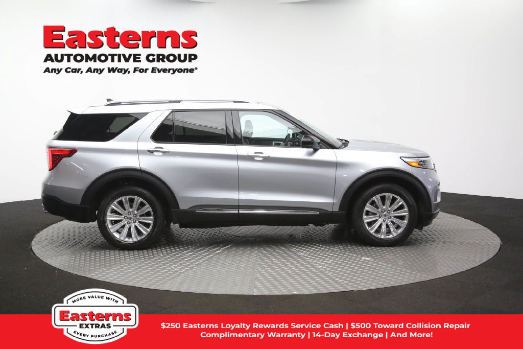 Used 2023 Ford Explorer Limited AWD/4WD image 49