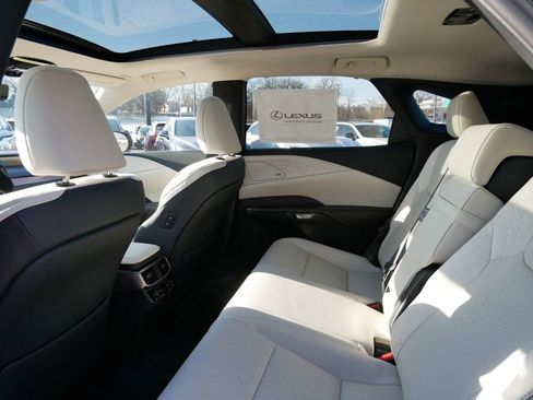 New 2026 Lexus RX 450h AWD image 9