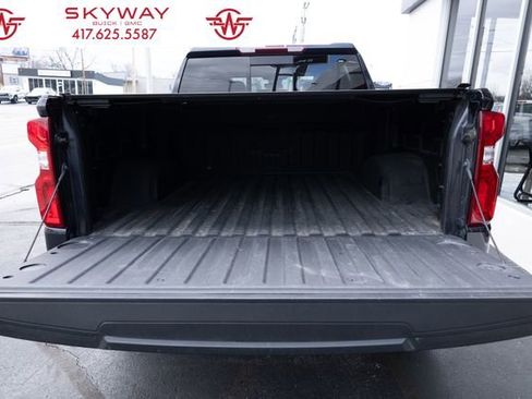 Used 2024 Chevrolet Silverado 1500 LT Trail Boss w/ Convenience Package II image 15