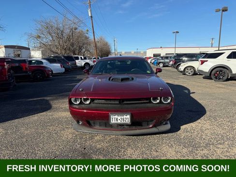 Used 2017 Dodge Challenger R/T Scat Pack image 2