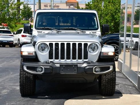 Used 2023 Jeep Gladiator Sport AWD/4WD image 12