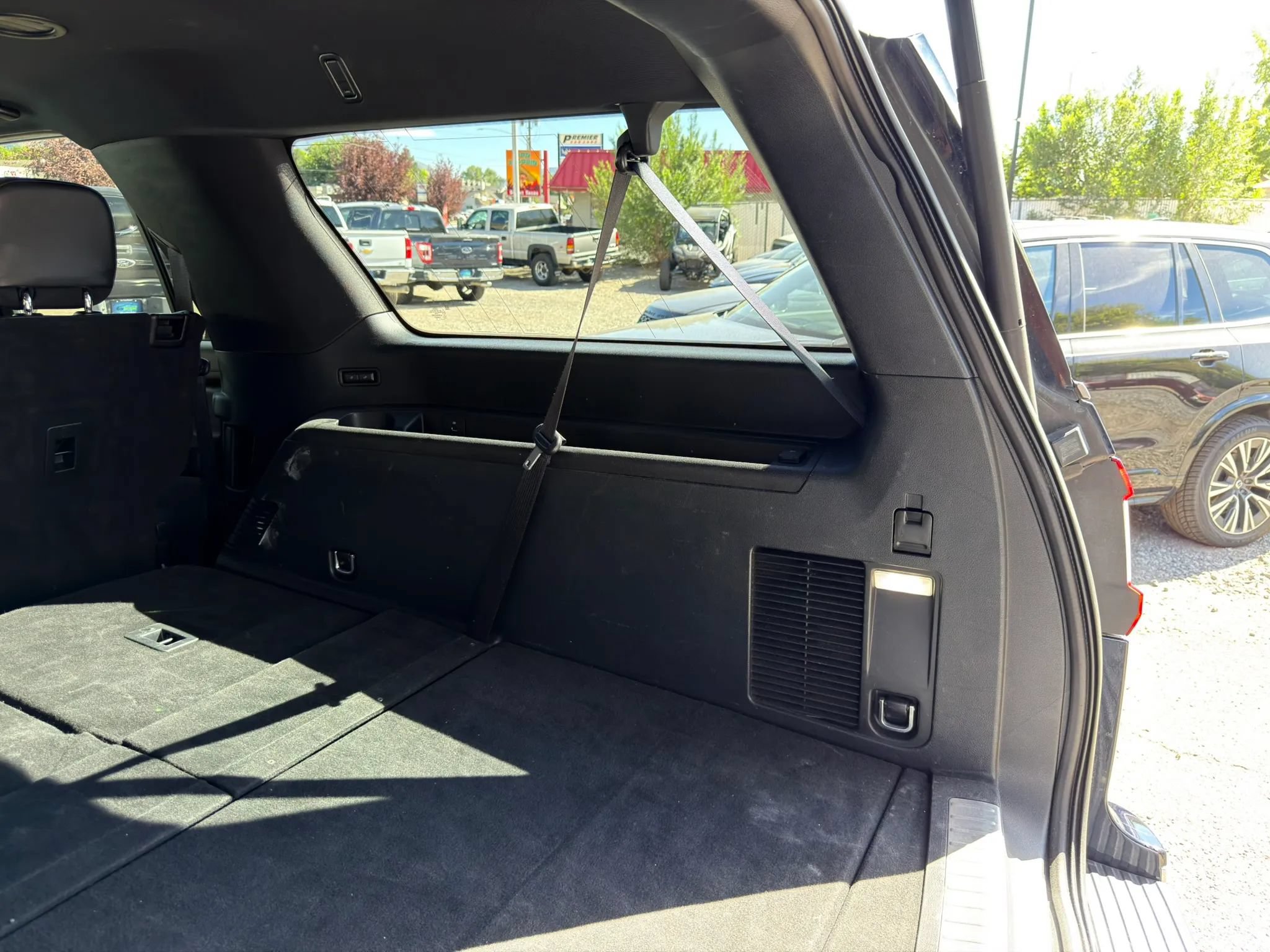 Used 2021 Lincoln Navigator L Reserve AWD/4WD image 25