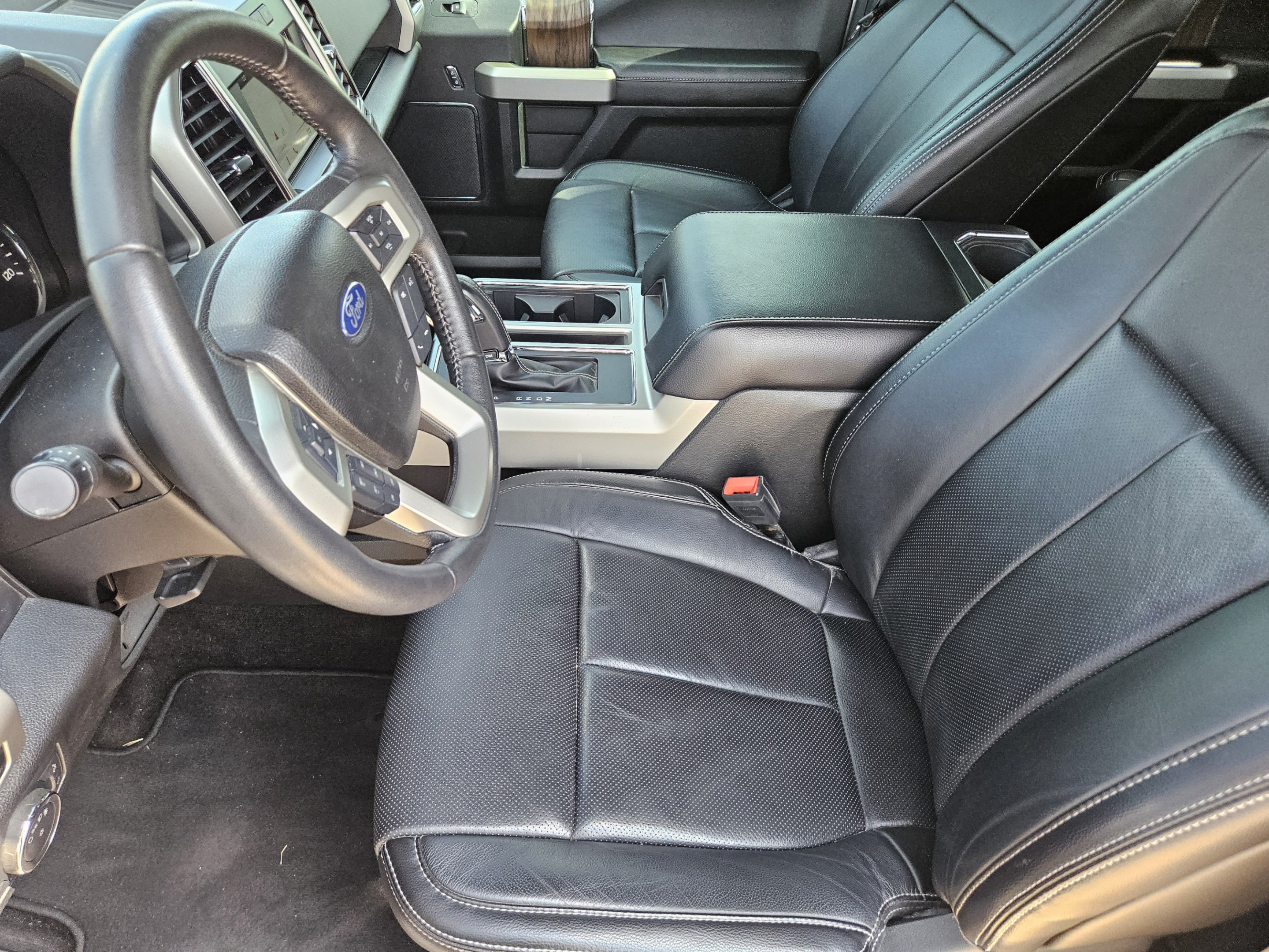 Used 2018 Ford F150 Lariat RWD image 5