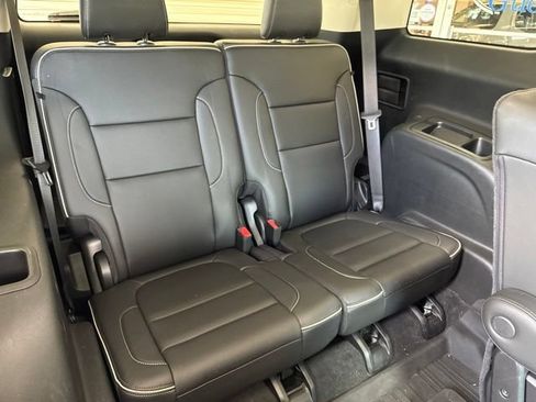 Used 2023 GMC Acadia Denali w/ Denali Technology Package AWD/4WD image 31